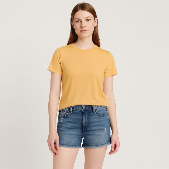 Kensie Women's High Rise Raw Hem Denim Shorts Size 4/27 Blue NWT - Picture 1 of 5